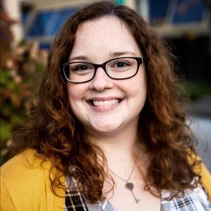 Meet your Posher, Lizzie